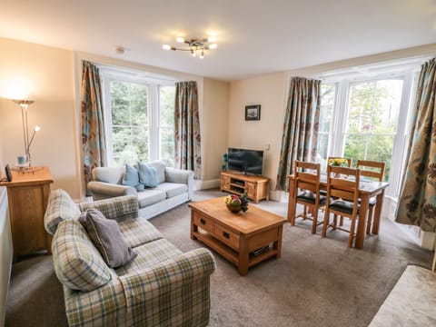 Cottage | Living area | TV, DVD player