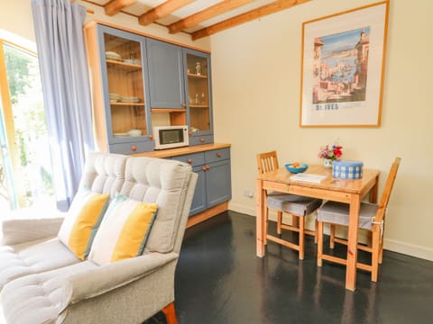 Cottage | Living room