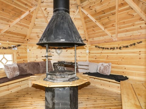 Cottage | Living room | TV, DVD player