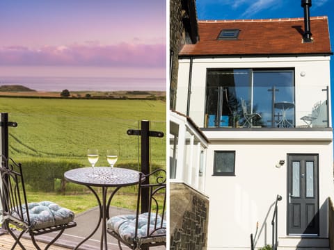 Cottage | Outdoor dining