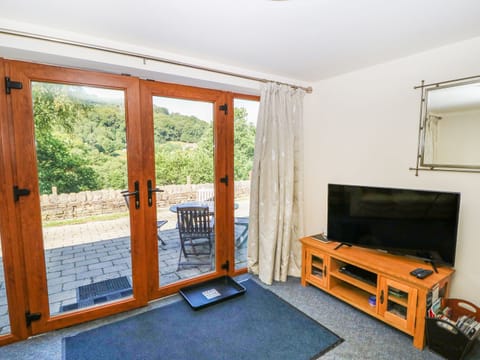 Cottage | Living room | TV