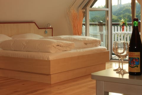 In-room safe, cribs/infant beds, rollaway beds, free WiFi