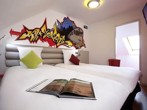 Twin Room, Multiple Beds | Premium bedding, pillowtop beds, desk, soundproofing