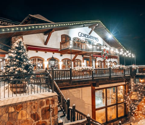 Breakfast, lunch, dinner served; local cuisine, garden views 