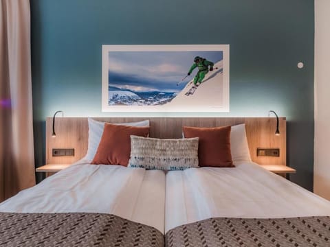Twin Room, 2 Twin Beds | Pillowtop beds, blackout drapes, soundproofing, free WiFi