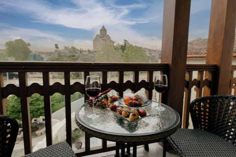 King Gorgasali Suite | City view