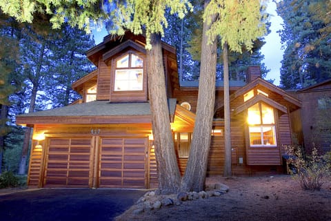 House, 4 Bedrooms | Exterior