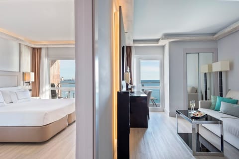 The Level, Junior Suite, Sea View (Adults Only) | Egyptian cotton sheets, premium bedding, minibar, in-room safe
