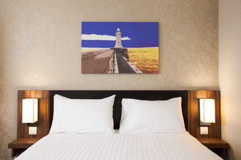 Double Room | Desk, iron/ironing board, free WiFi, bed sheets