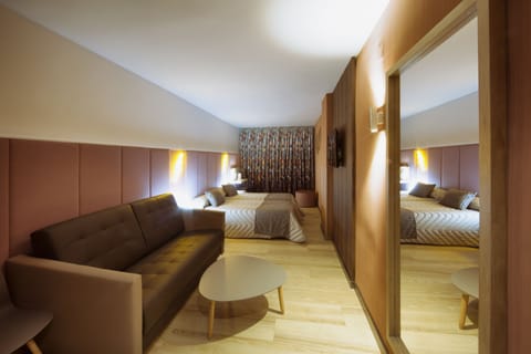 Desk, laptop workspace, blackout drapes, free WiFi