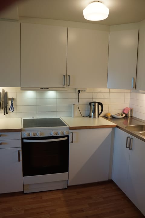 Shared fridge, microwave