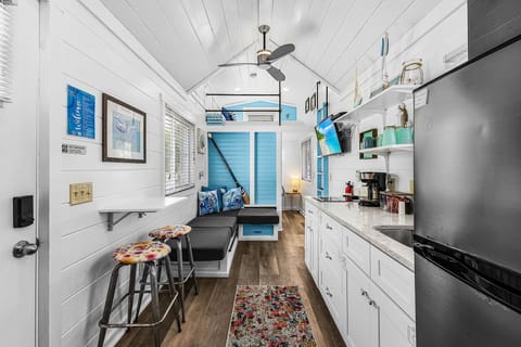 Dolphin Tiny Home | Individually decorated, individually furnished, soundproofing, free WiFi