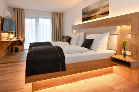 In-room safe, desk, blackout drapes, rollaway beds