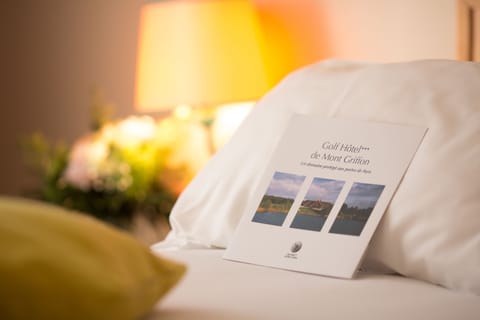 Double Room | Soundproofing, iron/ironing board, rollaway beds, free WiFi