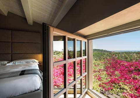 Superior Double Room, Garden View | 1 bedroom, premium bedding, down comforters, memory foam beds