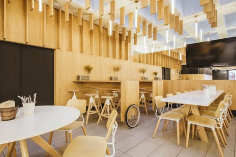 Coffee shop