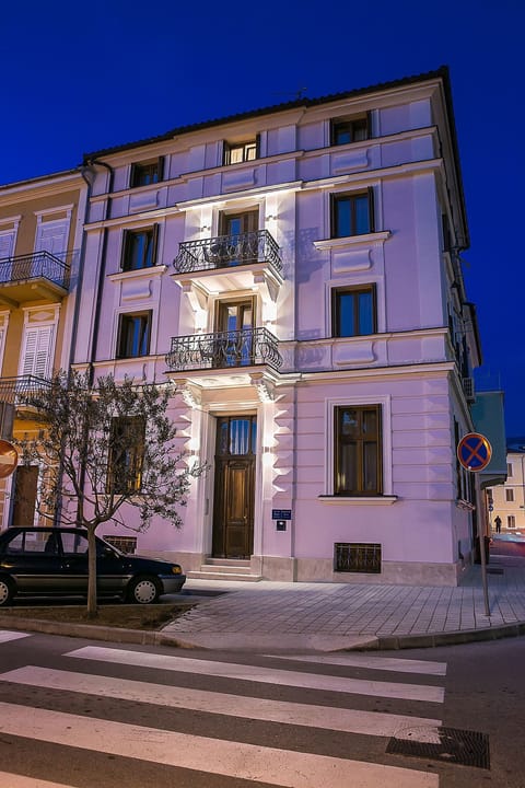 Front of property - evening/night