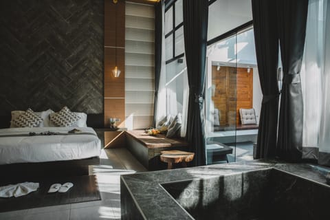 Villa with Private Pool | 1 bedroom, in-room safe, desk, blackout drapes