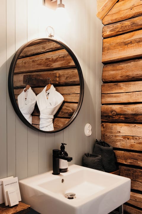 Harbour - Cabin Suite Plus | Bathroom | Shower, designer toiletries, hair dryer, bathrobes
