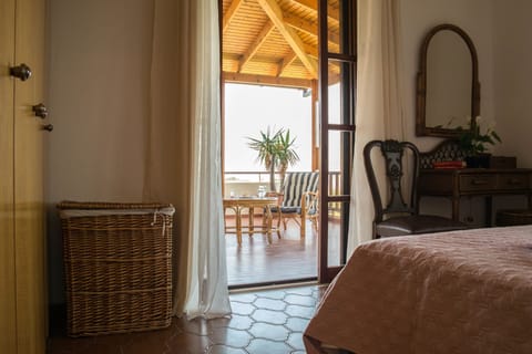 Classic Villa, 3 Bedrooms | 3 bedrooms, soundproofing, iron/ironing board, travel crib