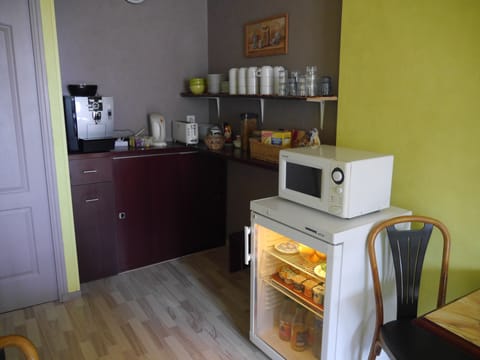 Daily buffet breakfast (EUR 12 per person)