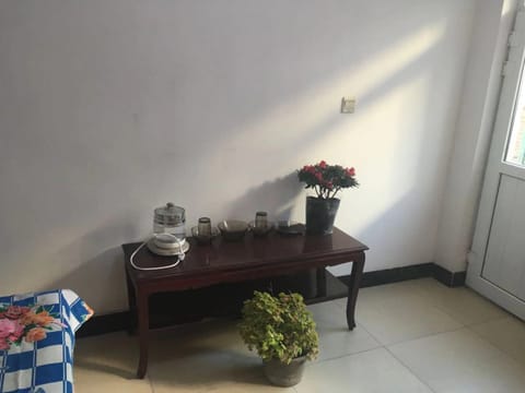 Blackout drapes, WiFi, bed sheets