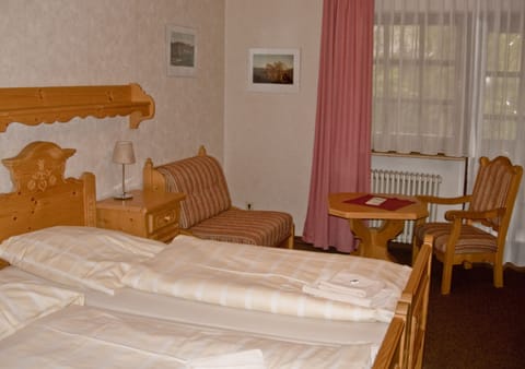Double or Twin Room, Non Smoking | In-room safe, desk, wheelchair access