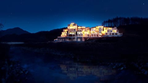 Front of property - evening/night
