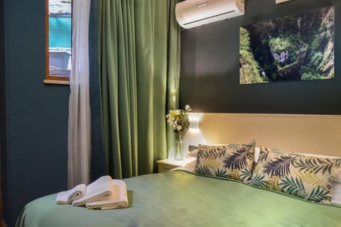 Minibar, in-room safe, desk, blackout drapes