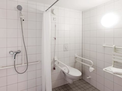 Shower, towels, soap, shampoo