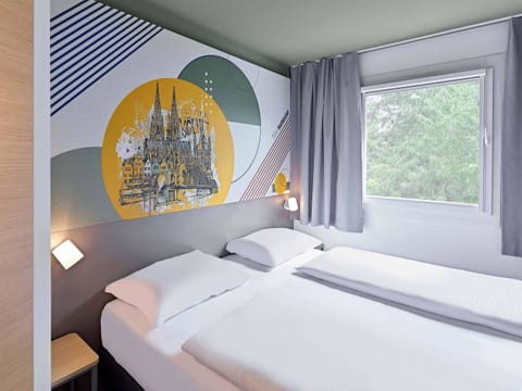 Double Room | Desk, blackout drapes, soundproofing, free WiFi