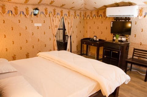 In-room safe, soundproofing, free WiFi, wheelchair access