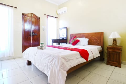 Deluxe Double Room, Balcony | Desk, free WiFi, bed sheets