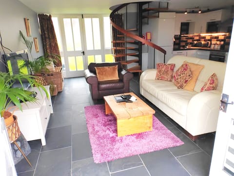 Cottage, Ensuite, Mountain View (Two Bedroom) | View from property