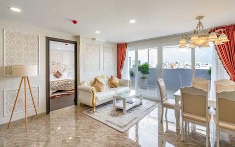 Royal Penthouse, 2 Bedrooms, Non Smoking, City View | 1 bedroom, minibar, in-room safe, individually decorated