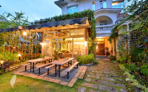 BBQ/picnic area