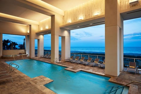 2 outdoor pools, open 8:00 AM to 10:00 PM, sun loungers