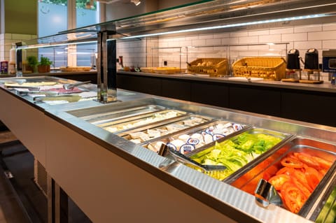 Daily buffet breakfast for a fee