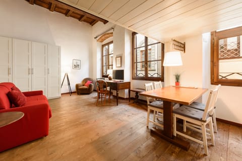 Apartment, 1 Bedroom | Living area | 40-inch Smart TV with digital channels