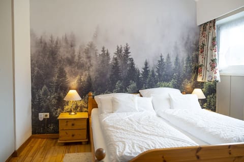 Classic Room, Hill View | Premium bedding, blackout drapes, soundproofing, WiFi (free)