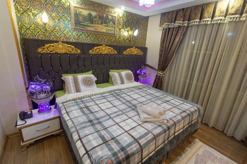 Standard Double Room | Egyptian cotton sheets, in-room safe, blackout drapes, soundproofing