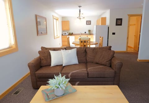 Superior Townhome, Multiple Beds, Non Smoking | Desk, free WiFi, bed sheets