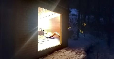 Sauna, hot tub, deep-tissue massages, massages