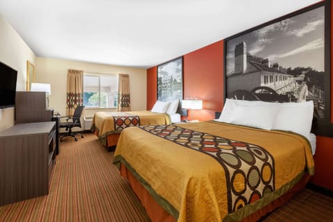 Standard Room, 2 Queen Beds | Room amenity