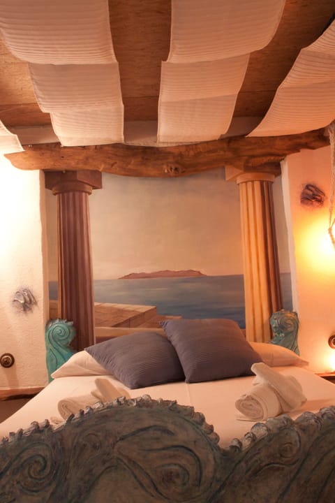 Comfort Double Room, Non Smoking | Down comforters, individually decorated, individually furnished