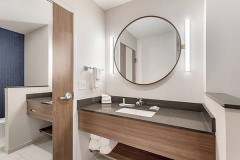 Desk, blackout drapes, iron/ironing board, free cribs/infant beds