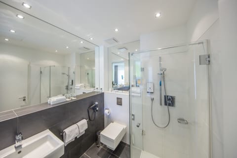 Standard Room | Bathroom amenities | Free toiletries, hair dryer, towels, soap