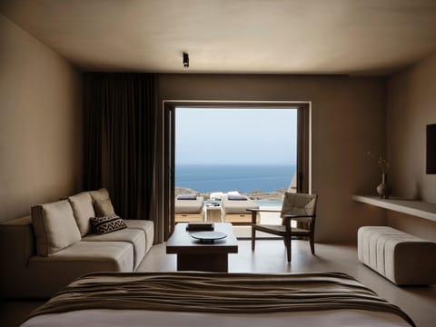 Natura Suite with Infinity Pool | In-room safe, free WiFi, bed sheets
