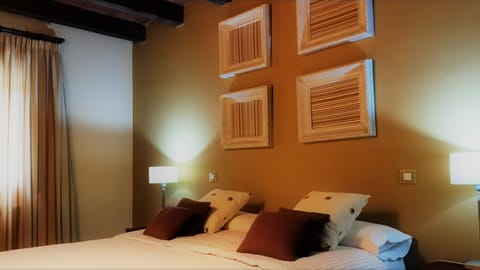 Apartment, 1 Bedroom (Cepheus) | Premium bedding, down comforters, individually decorated