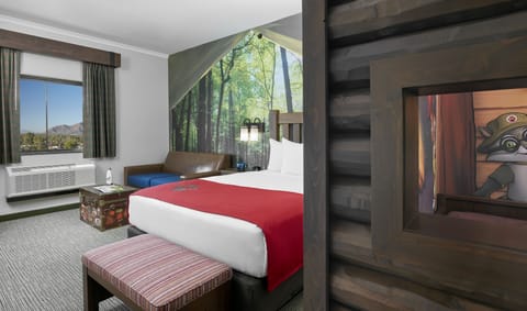 Suite (Kid Cabin - Water Park Included) | Free WiFi, bed sheets